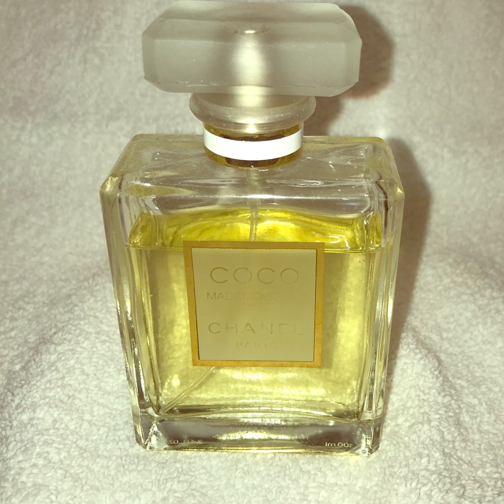 CHANEL Coco Mademoiselle Eau de Parfum Spray